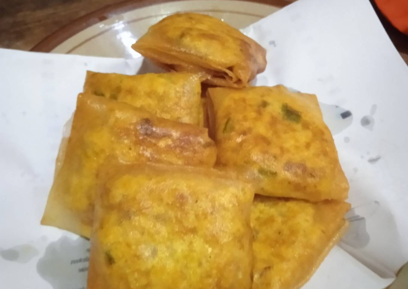Martabak mini telur, isi tahu