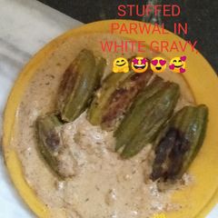 Stuffed parwal in white gravy A picture of Stuffed parwal in white gravy.