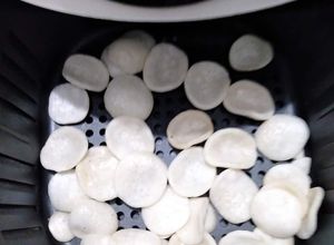 Hình của món Nướng phồng tôm bằng nồi chiên không dầu.