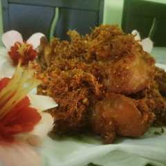 รูปของ Ayam goreng lengkuas