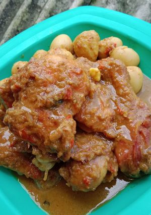 Foto resep Semur ayam dan telur puyuh