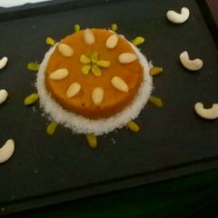 A picture of Sooji ka halwa.