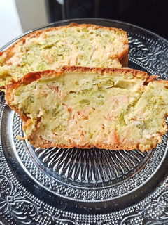 Une photo de Cake brocolis saumon fumé