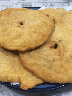 Una foto de Tortas fritas con grasa!!