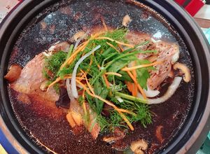 Hình của món Cá diêu hồng hấp xì dầu.