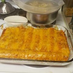 A picture of Gringos beef ENCHILADAS.