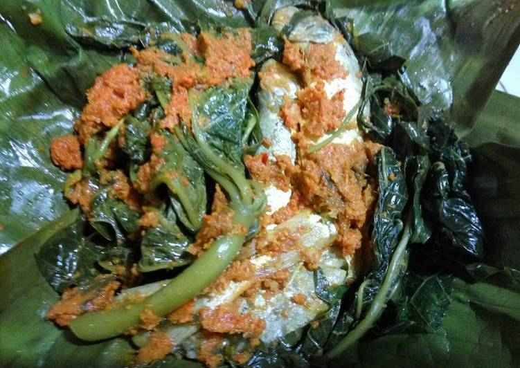 Resep Pepes ikan daun ubi pepaya Sederhana Untuk Jualan