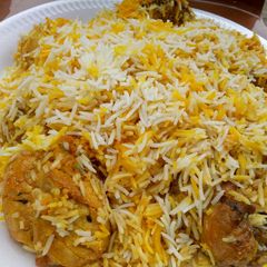 A picture of Chicken Briyani.