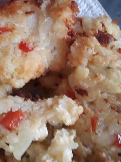 Una foto de Tortajitas de papa, arroz y cebolla