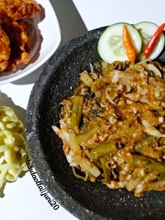 Foto resep Lotek (salad Sunda)