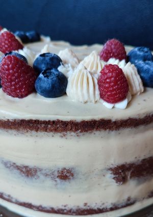 Áfonyás karamelltorta"félpucéran" gluténmentesen recept fotója