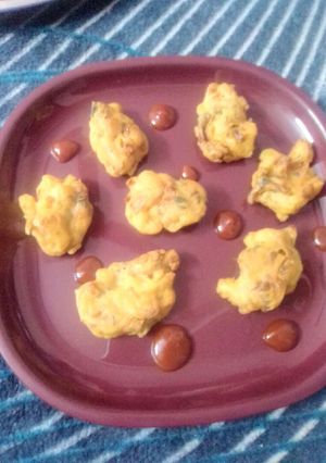 A picture of Methi aloo pakora.