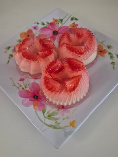 Foto resep Puding Susu Strawberry
