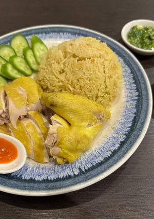 A picture of Hainanese Chicken with Rice 海南雞飯.