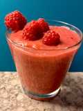 Smoothie με νεκταρίνι, αχλάδι, μπανάνα, βασιλικό χουρμά & red berries ♥️♥️♥️