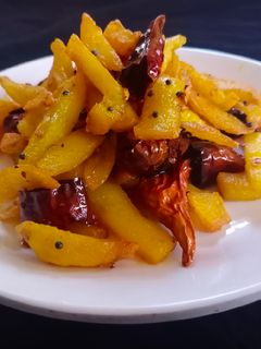 बिहारी स्टाईल आलू भुजिया (सब्जी) (Bihari style aloo bhujia recipe in hindi) रेसिपी मुख्य फोटो