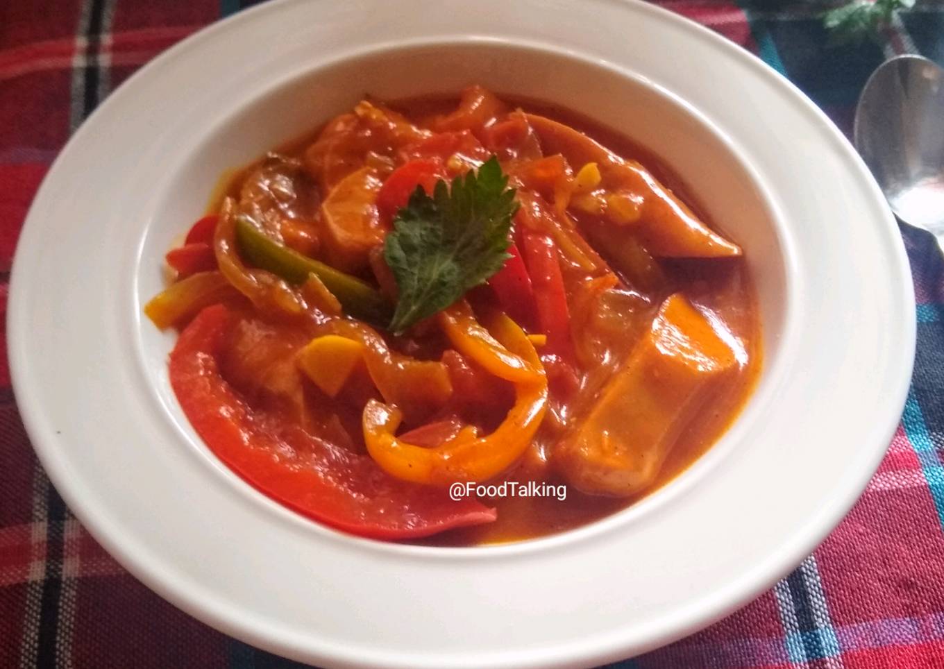 Thai Red Curry Susage