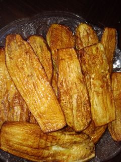 عکسی از دستور بادمجان سرخ کرده با روغن کم