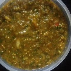 A picture of Guava Mint Chutney.