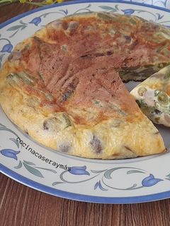 Una foto de Tortilla de judías y setas de lata