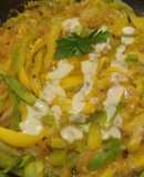 Espaguettis🍝de calabacin con cebolla🧅caramelizada🍜🍝🥘
