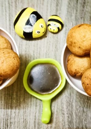 ड्राय कचोरी (kachori recipe in marathi) रेसिपी चे मुख्य फोटो 