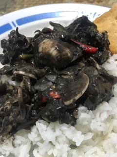 Foto resep Balakutak (Cumi Sotong Oseng Tinta)