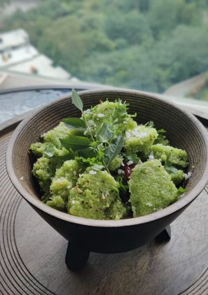 A picture of Green Rava Dhokla.