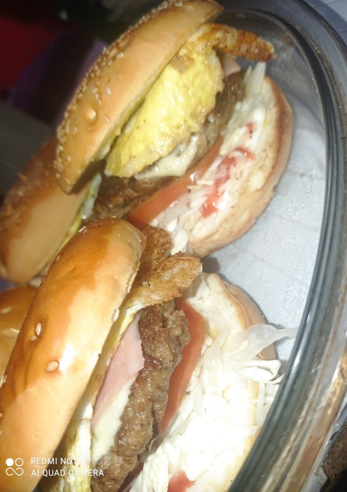 Una foto de Hamburguesa casera 😌