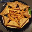 Light club sandwich