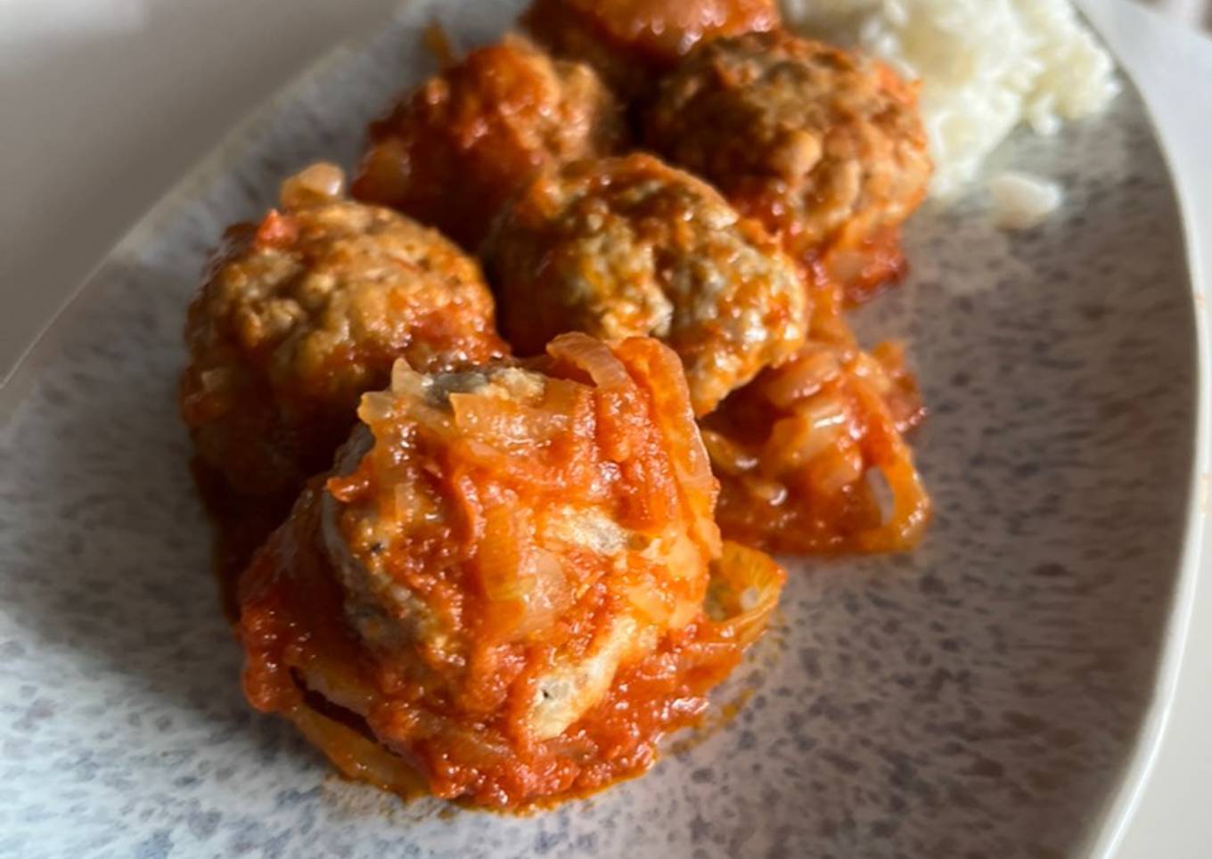 Albóndigas en salsa de tomate en Airfryer