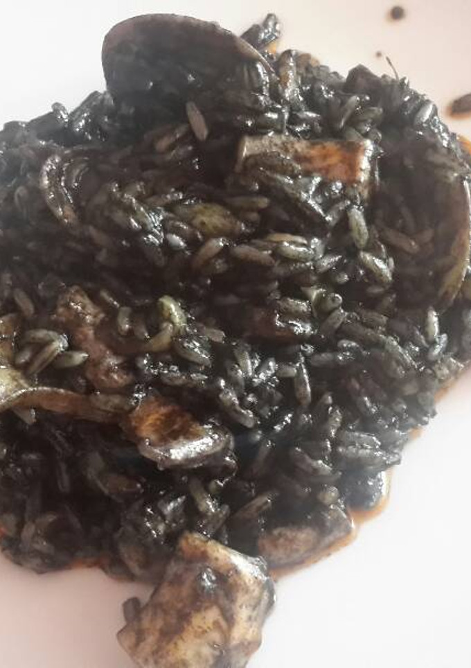 Una foto de Arroz negro
