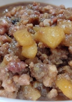 Hình của món Thịt kho mắm ruốc tóp mỡ.