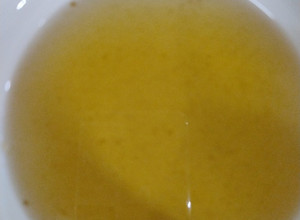 Una foto de 16/6📅🍯🥐Almíbar para pintar medialunas o pastelitos