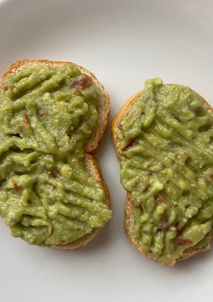 O poză a rețetei Guacamole.