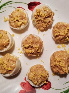 Una foto de Huevos rellenos