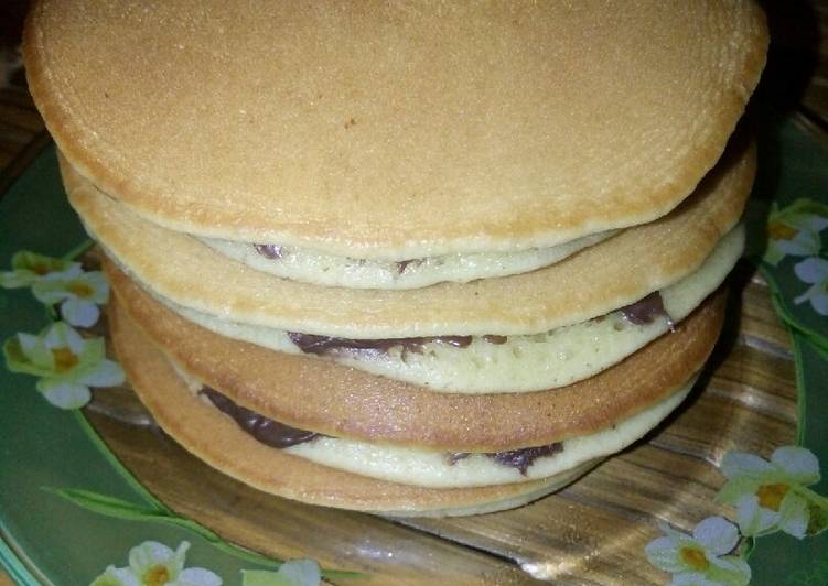 Langkah Mudah untuk Menyiapkan Pancake minyak, lembutt banget no butter/margarin Cepat