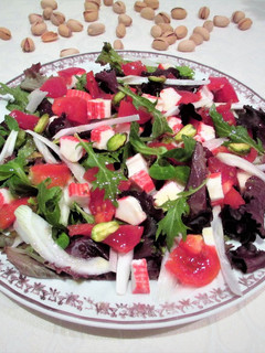 Una foto de Ensalada Florette con surrimiy vinagreta de miel