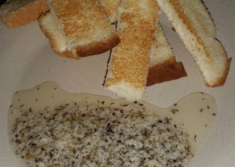 Sweet Parmesan Dipping Oil with Whole Wheat Bread Sweet Parmesan Dipping Oil with Whole Wheat Bread