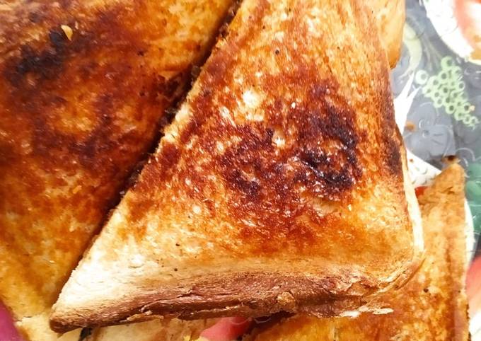 Garlic Bread Sandwich Recipe By Anus Delight Cookpad