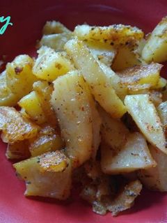 Fűszeres sült burgonya recept fotója