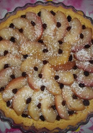 Una foto de Tarta de compota de manzanas y dulce de leche 😋🍎