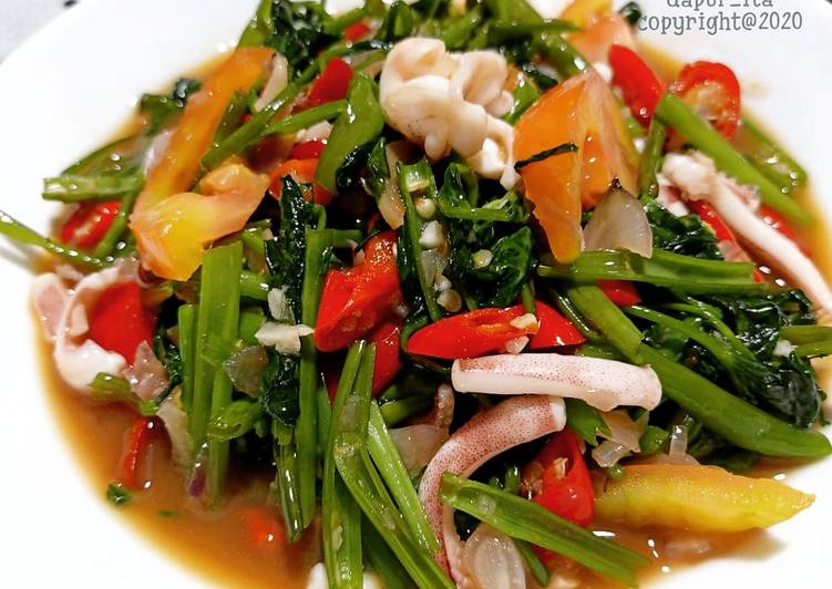 Resep Cah Kangkung Seafood yang Bikin Ngiler