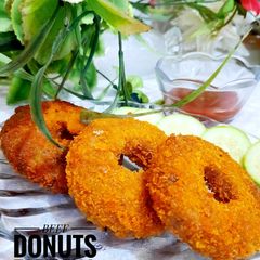A picture of Beef donuts.