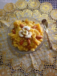मेंगो सूजी का हलवा (Mango suji ka halwa recipe in hindi) रेसिपी मुख्य फोटो