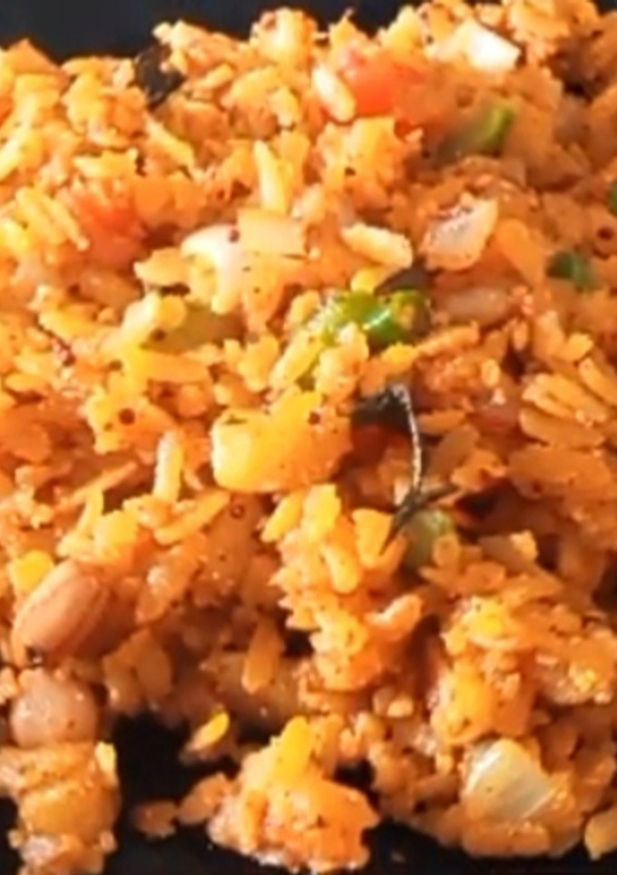 A picture of Kanda Poha.