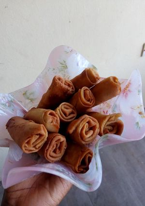 A picture of Crispy Springrolls.