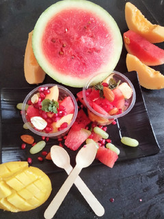 A picture of Fruit and nuts salads bowl 🥗😋😋😋🥗🥗🥗.