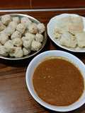 Pentol & siomay ayam beserta bumbu kacangnya