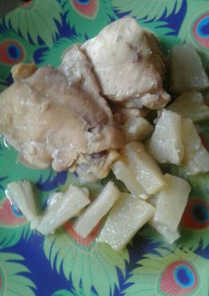 Una foto de Pollo a la piña